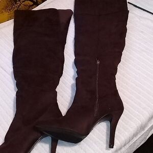Elegant Burgundy Over The Knee-High Boots